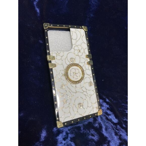 Iphone 14 PRO Phone case White Flower's With Gold accents and Black Trim - Picture 2 of 5